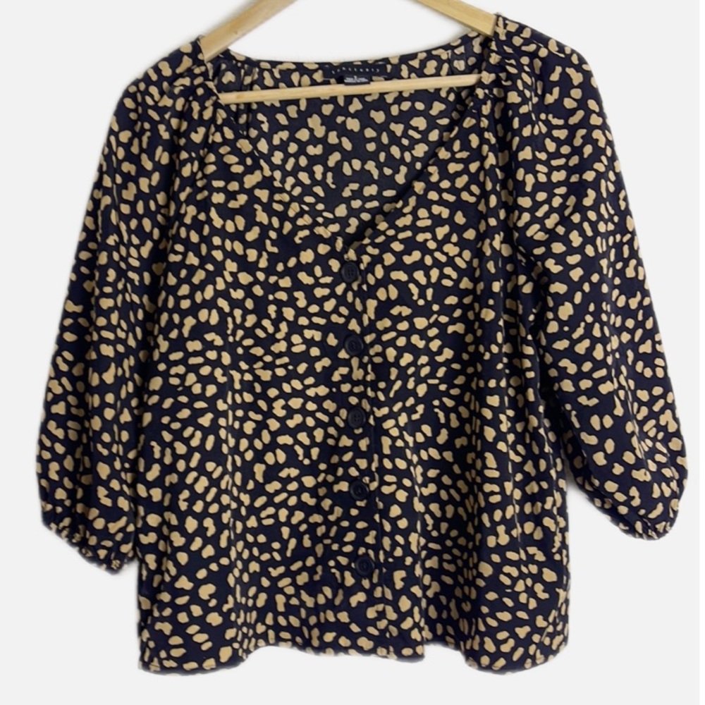 Sanctuary leopard print blouson button top S